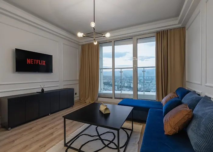 26th Floor 1br Apt, Pool & Spa, Gym, Free Parking * Skopje